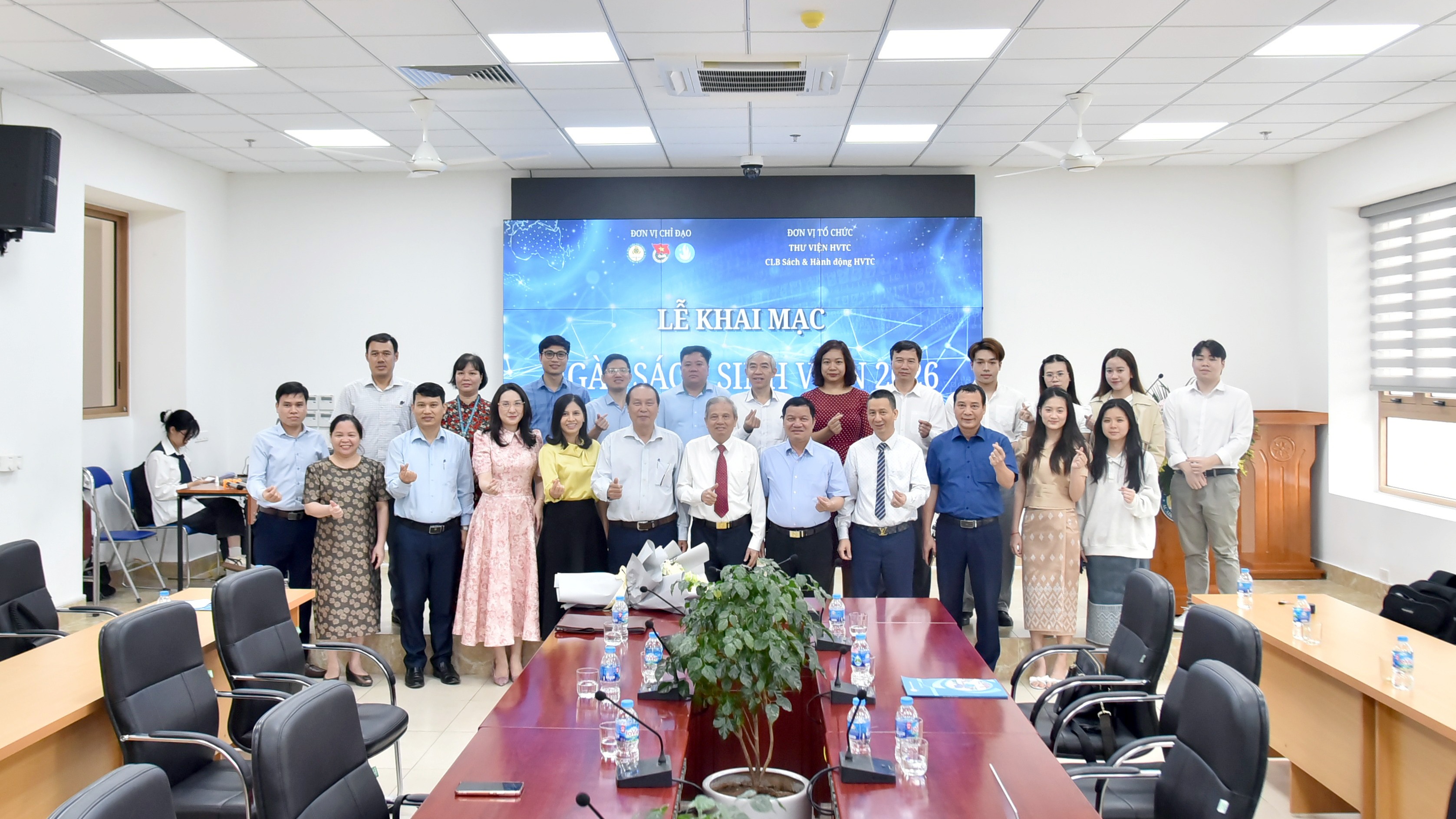 Học viện Tài chính tổ chức nhiều hoạt động ý nghĩa nhân ngày “Ngày sách và văn hóa đọc Việt Nam” (21/4) và “Ngày sách và bản quyền thế giới” (ngày 23/4) năm 2026